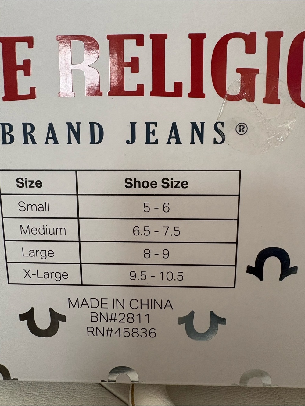 💙 True Religion Rhinestone Denim Slippers – Women’s Large fits 8/9 shoe size 💙 - Picture 6 of 6